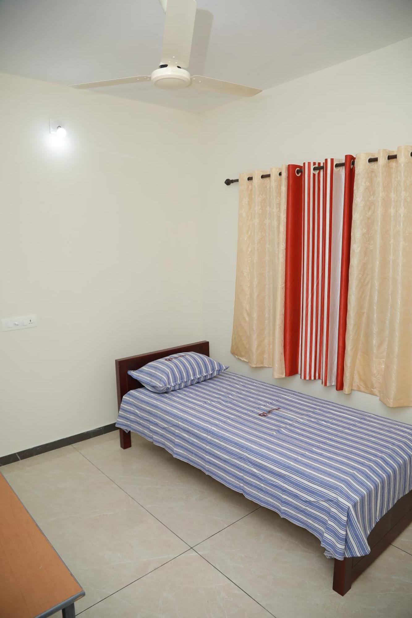 Thekkumpuram Tourist Home Malappuram Kültér fotó